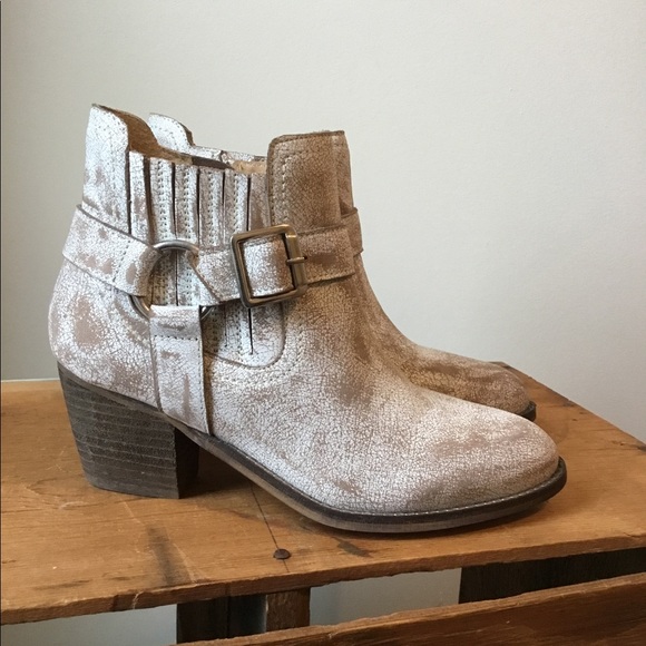 Diba True Shoes - Diba True Mud Play Leather Bootie NEW